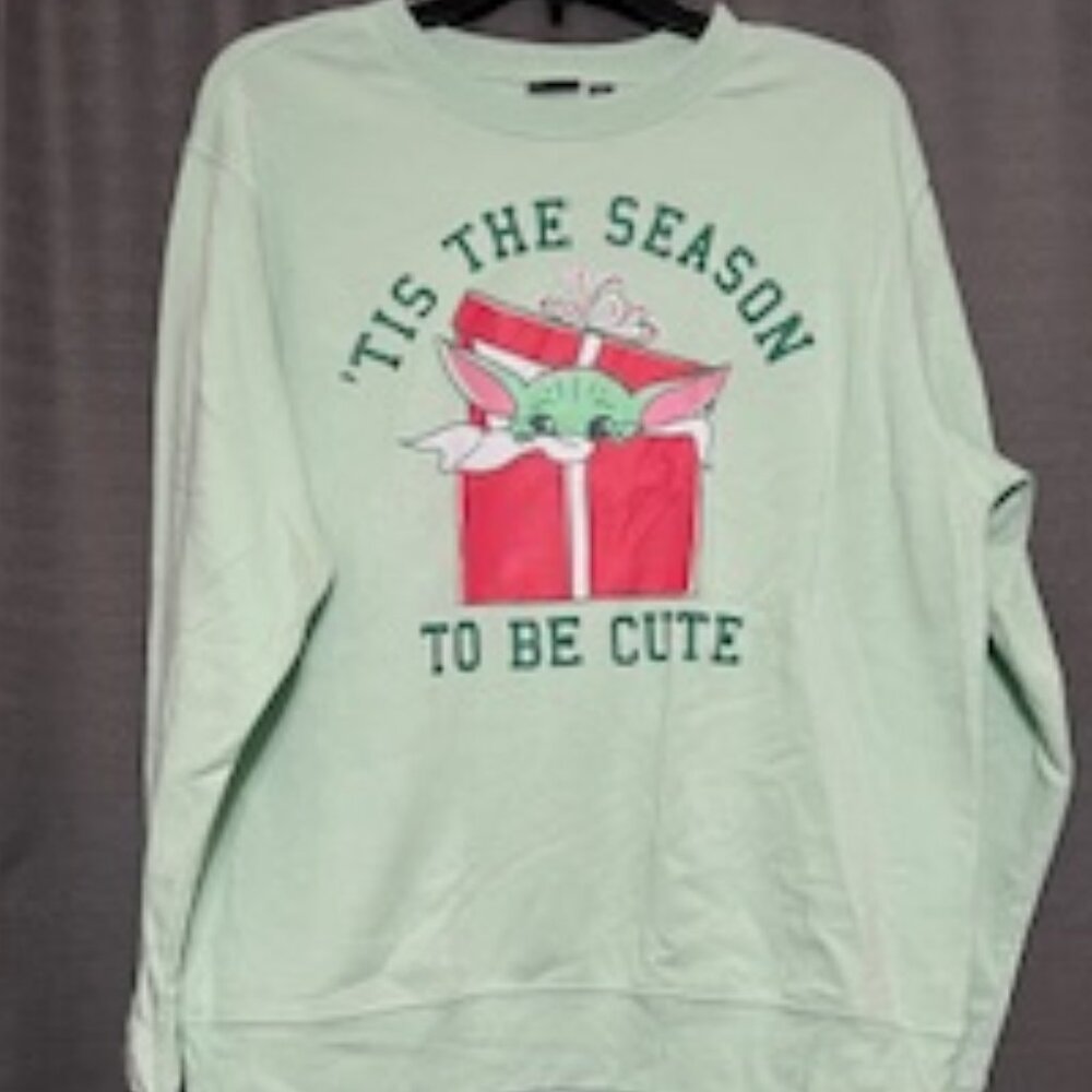 Baby Yoda (Grogu) Christmas Sweat Shirt